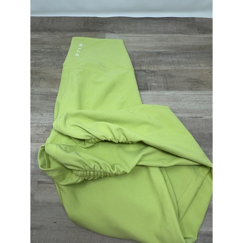 Wilo The Label Anthropologie Ribbed Lime Green Capri Ruched Leggings Size XSmall - Picture 1 of 9